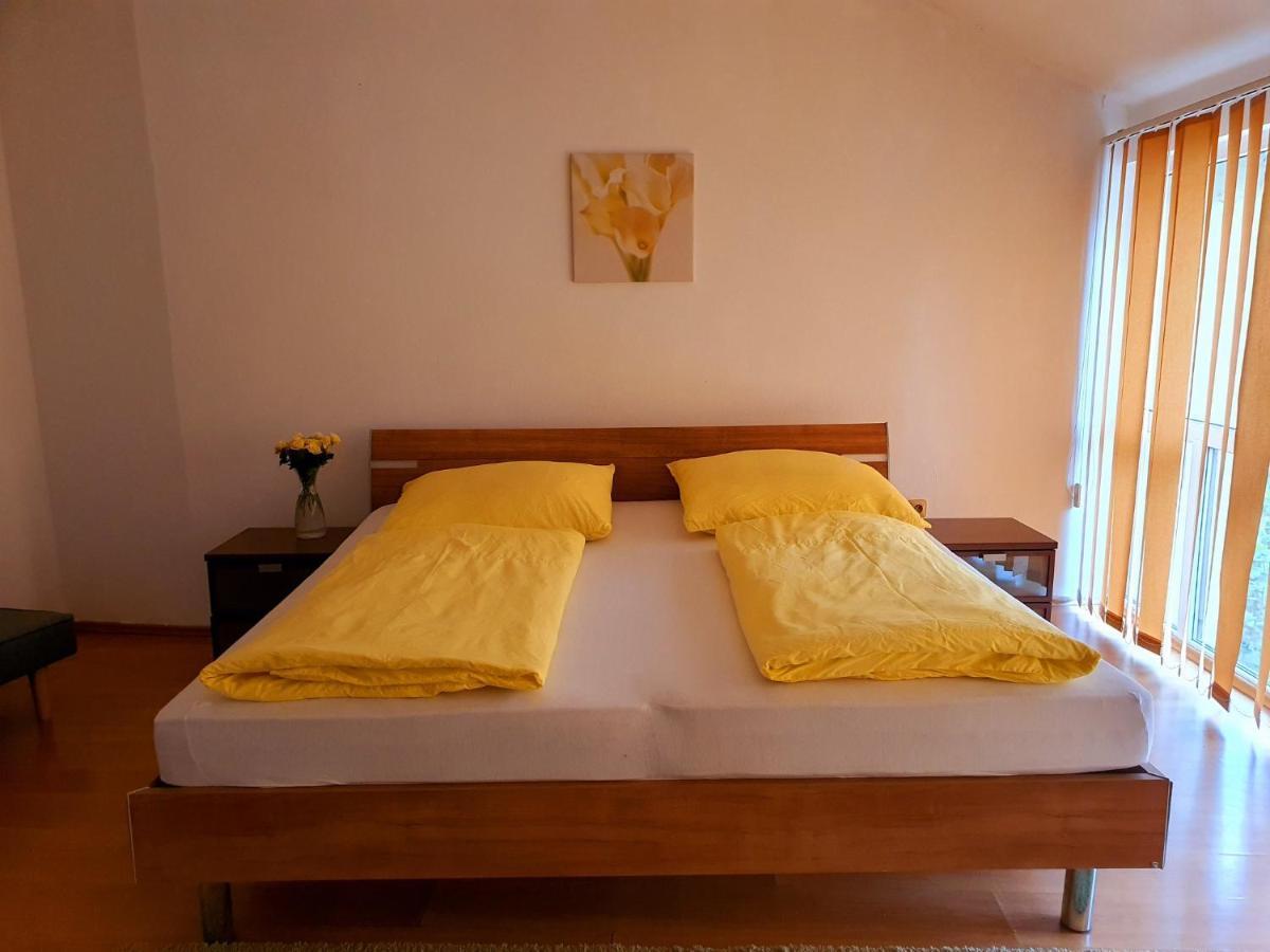 Apartmán U Slunečnice Husinetz Exterior foto